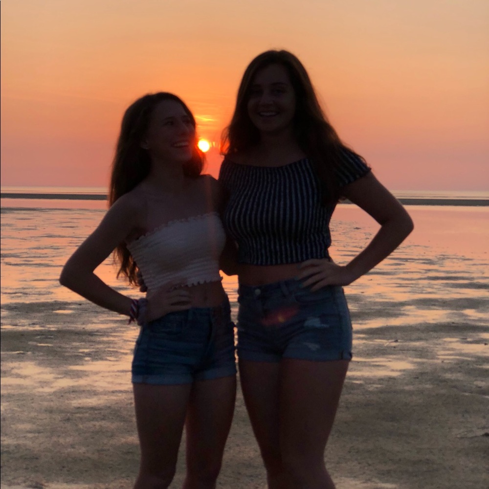 Meet your Posher, Allison